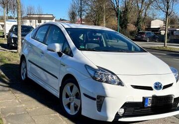 Toyota Prius 220.000 km 7.800 &euro; Oberhausen 46145