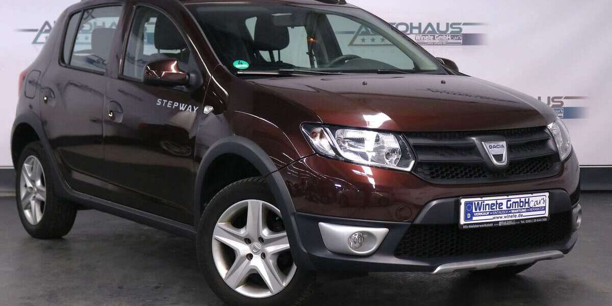 Dacia Sandero 80.000 km 6.490 &euro; Duisburg 47057