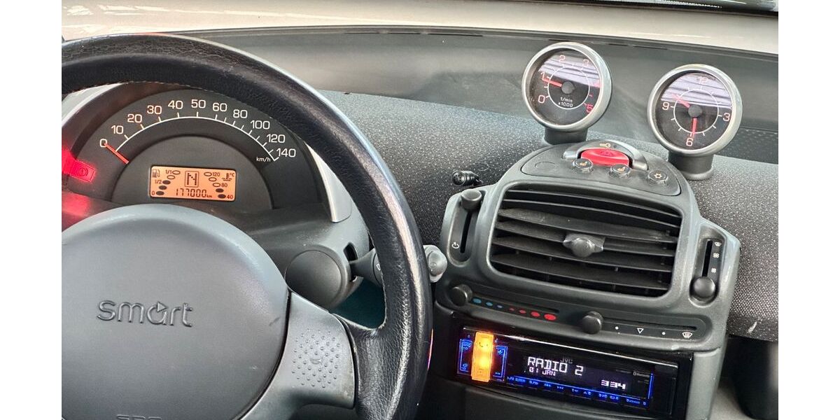 Smart ForTwo 177.000 km 2.750 &euro; Düsseldorf 40627
