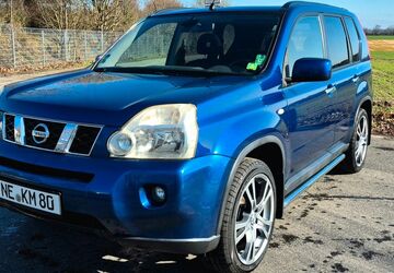 Nissan X-Trail 298.000 km 6.100 &euro; Dormagen 41541