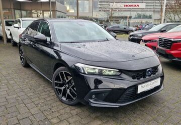 Honda Civic 18.200 km 33.980 &euro; Düsseldorf 40233