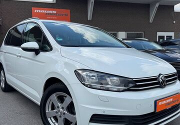 VW Touran 79.600 km 18.580 &euro; Düsseldorf 40549