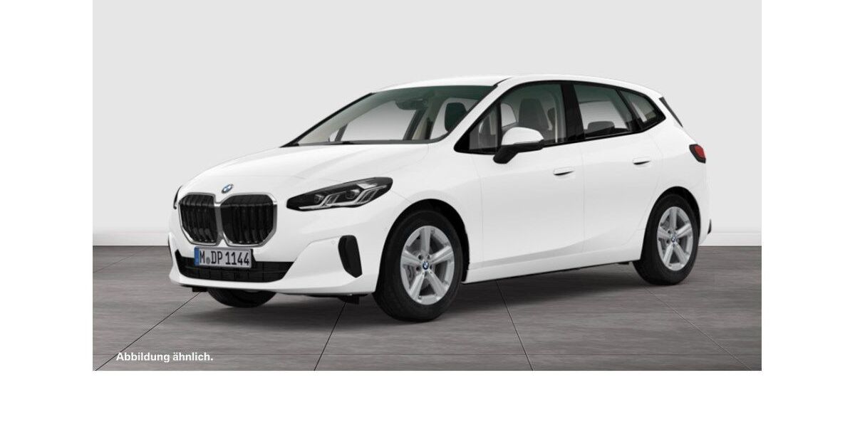BMW 220 Active Tourer 7.683 km 29.440 &euro; Düsseldorf 40595