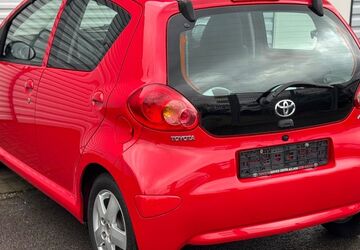 Toyota Aygo (X) 108.220 km 3.990 &euro; Solingen 42719
