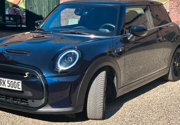 Mini Cooper SE 25.475 km 21.300 &euro; Krefeld 47804