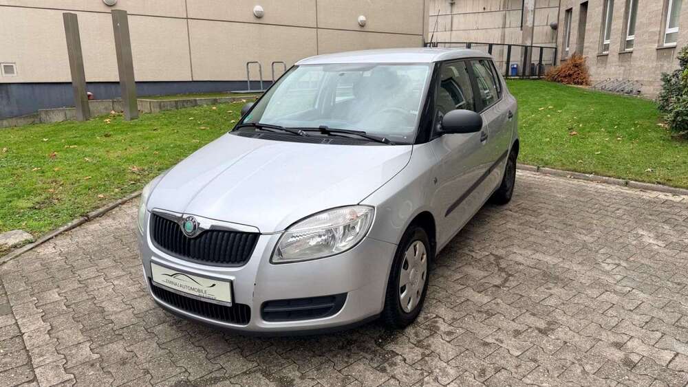 Skoda Fabia 227.361 km 1.950 &euro; Mönchengladbach 41236