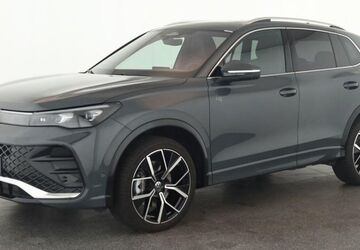 VW Tiguan 15.100 km 47.984 &euro; Düsseldorf 40233