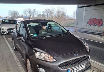 Ford Fiesta 31.000 km 11.800 &euro; Mönchengladbach 41239