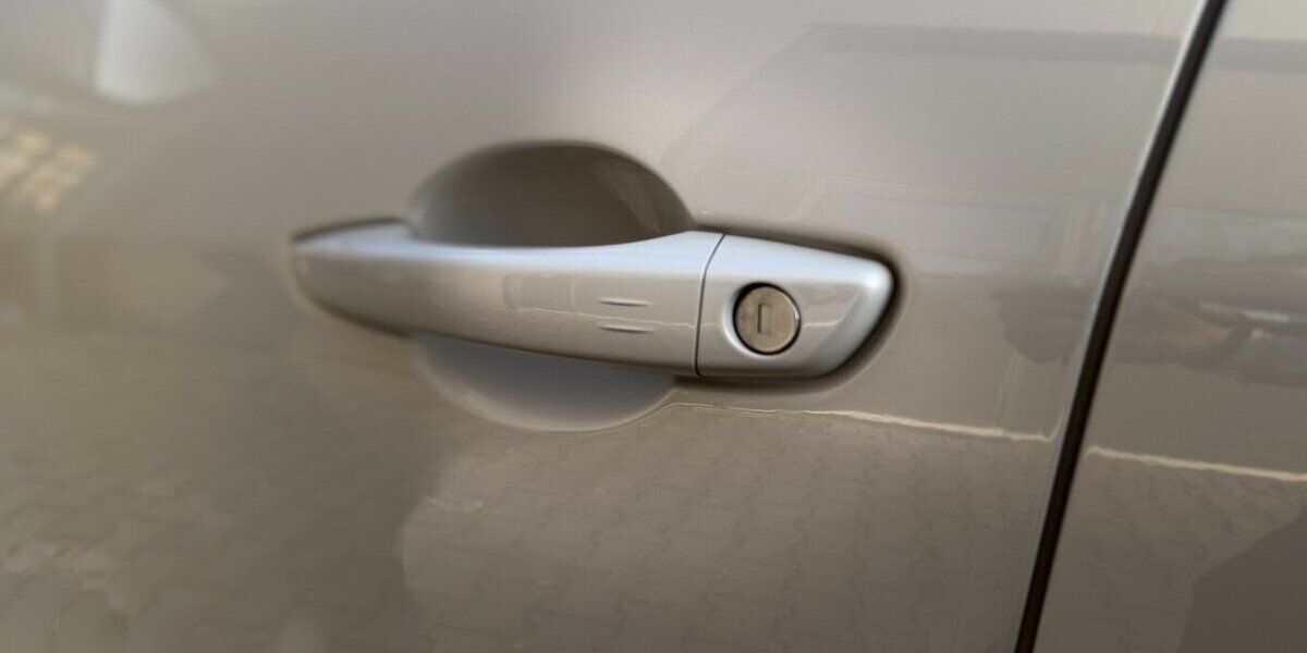 Fiat 600 Hybrid La Prima / KeylessGO / Kamera 26.000 km 18.900 &euro; Mönchengladbach 41066