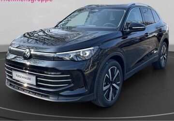 VW Tiguan 3.000 km 43.470 &euro; Mönchengladbach 41238