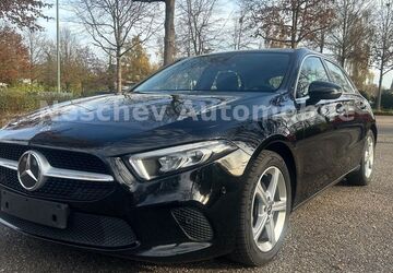 Mercedes-Benz A 180 144.450 km 16.900 &euro; Krefeld 47805