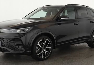 VW Tiguan 35.500 km 47.684 &euro; Neuss 41460