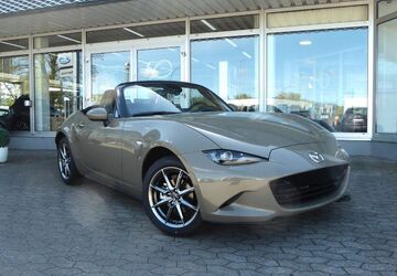 Mazda MX-5 3.833 km 27.990 &euro; Wuppertal 42327