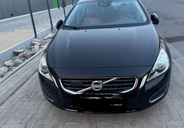 Volvo S60 184.362 km 10.900 &euro; Krefeld 47829
