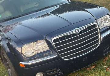 Chrysler 300C 147.600 km 6.390 &euro; Duisburg 47058