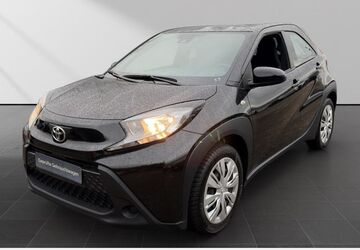 Toyota Aygo (X) 25.851 km 14.490 &euro; Mettmann 40822