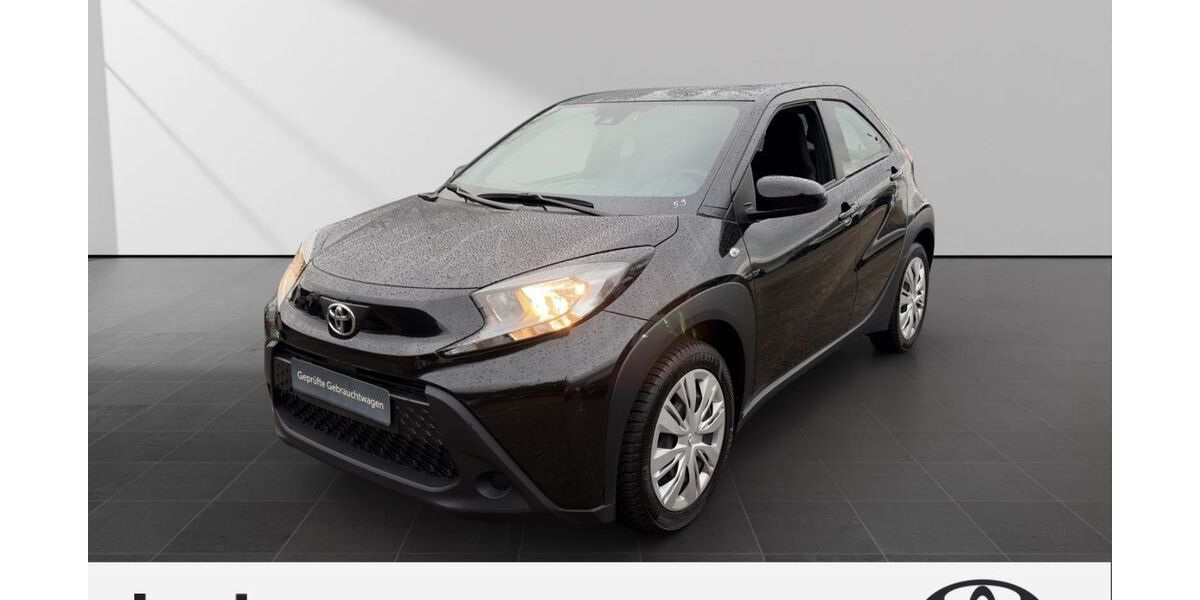 Toyota Aygo (X) 25.851 km 14.490 &euro; Mettmann 40822
