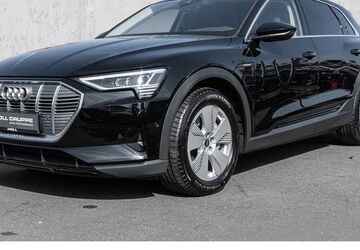 Audi e-tron 7.750 km 36.950 &euro; Düsseldorf 40474
