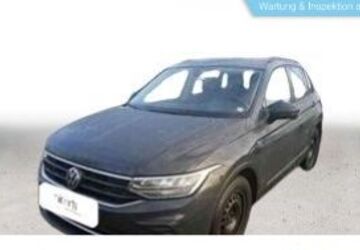 VW Tiguan 74.193 km 26.880 &euro; Moers 47441
