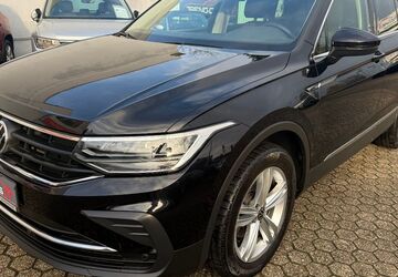 VW Tiguan 101.420 km 25.950 &euro; Mönchengladbach 41236