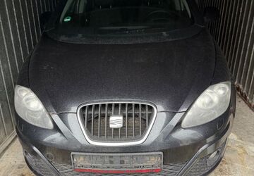 Seat Altea 199.000 km 3.200 &euro; Solingen 42659