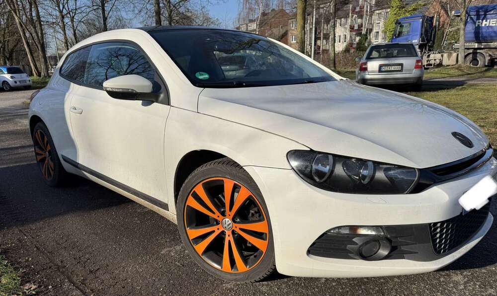 VW Scirocco 100.303 km 6.250 &euro; Hilden 40723