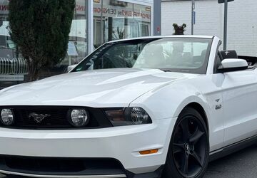 Ford Mustang 192.000 km 15.990 &euro; Kaarst 41564
