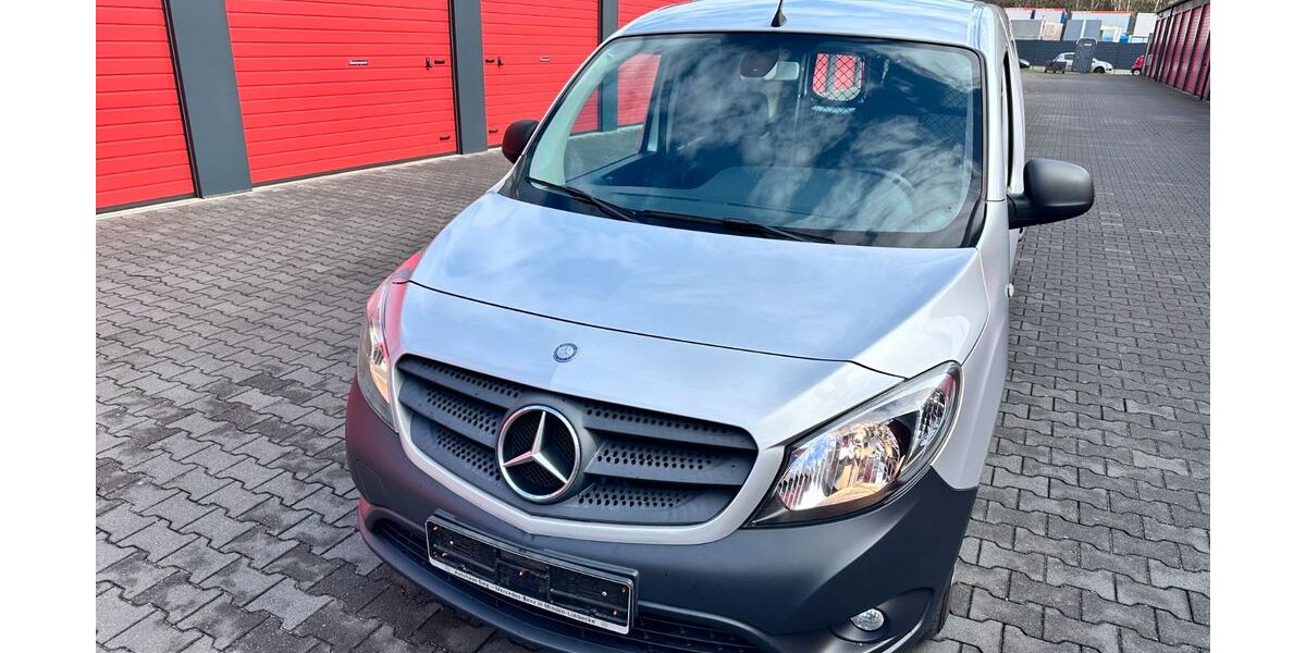 Mercedes-Benz Citan 131.816 km 10.100 &euro; Oberhausen 46145