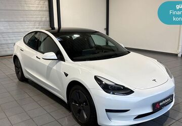 Tesla Model 3 52.537 km 24.990 &euro; Wuppertal 42287