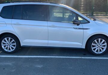 VW Touran 144.800 km 18.500 &euro; Wülfrath 42489