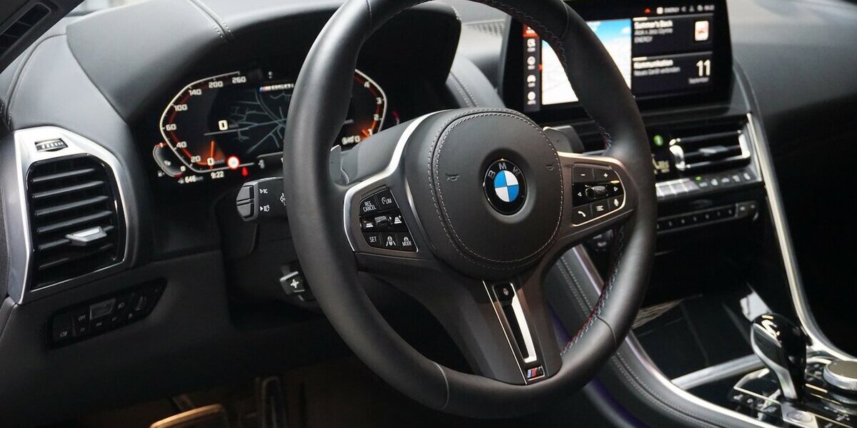 BMW M850 xDrive HuD 360° Laser Individual HA-Lenk 14.840 km 75.900 &euro; Wuppertal 42327