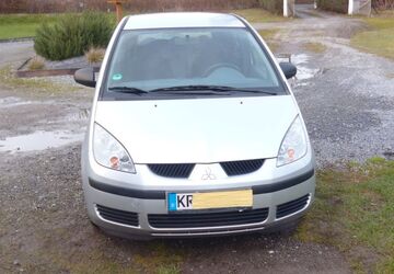 Mitsubishi Colt 121.000 km 1.990 &euro; KREFELD 47802