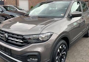 VW T-Cross 76.000 km 16.500 &euro; Moers 47443