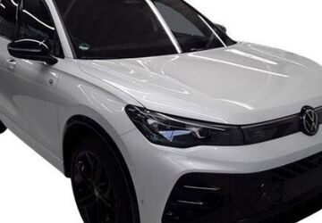 VW Tiguan 24.050 km 49.980 &euro; Duisburg 47178