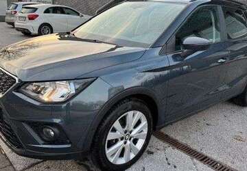 Seat Arona 128.000 km 9.900 &euro; Remscheid 42899