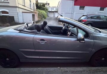 Peugeot 207 126.315 km 4.000 &euro; Wuppertal 42281