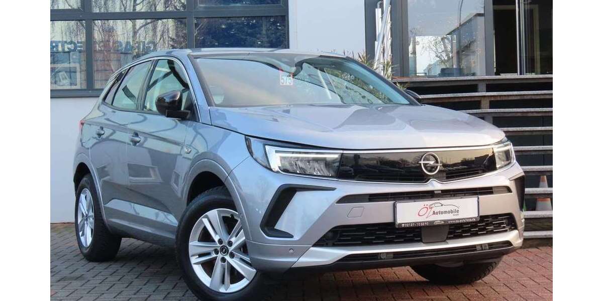 Opel Grandland X 10.808 km 19.900 &euro; Neuss 41469