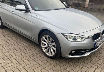 BMW 320 90.000 km 18.900 &euro; Düsseldorf 40229