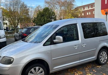 VW Caddy 178.690 km 4.400 &euro; Oberhausen 46045