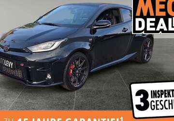 Toyota Yaris 64.471 km 29.998 &euro; Mönchengladbach 41239