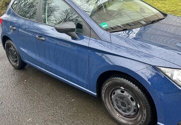 Seat Ibiza 113.000 km 8.200 &euro; Krefeld 47829