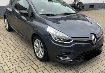 Renault Clio 44.000 km 10.500 &euro; Düsseldorf 40593