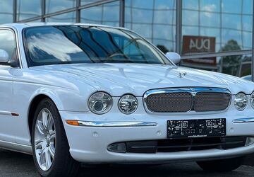 Jaguar XJ8 82.114 km 18.990 &euro; Mönchengladbach 41068