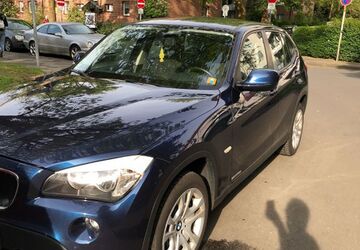 BMW X1 255.000 km 5.900 &euro; Düsseldorf 40589