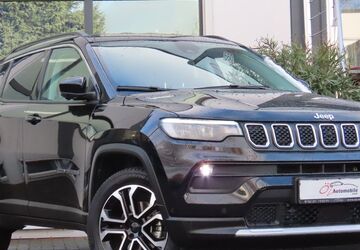 Jeep Compass 9.946 km 23.900 &euro; Neuss 41469