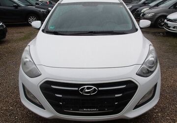 Hyundai i30 212.000 km 5.399 &euro; Oberhausen 46149