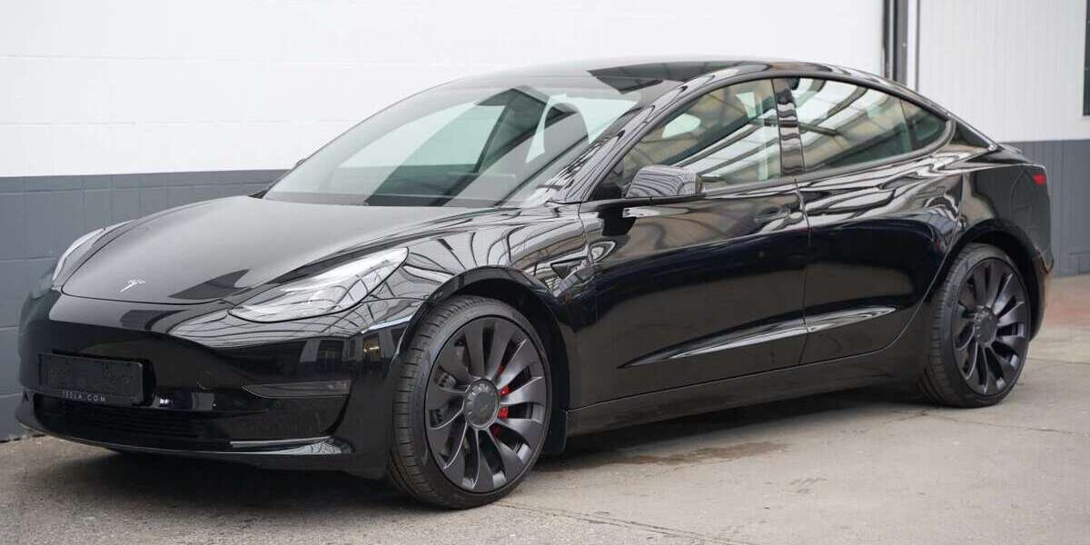 Tesla Model 3 79.331 km 29.250 &euro; Mönchengladbach 41236