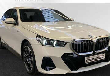 BMW i5 21.480 km 51.500 &euro; Moers 47441