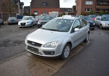 Ford Focus 55.600 km 5.980 &euro; Oberhausen 46145