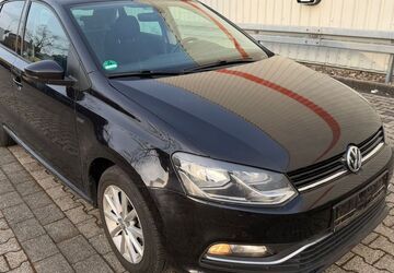 VW Polo 163.000 km 5.850 &euro; Neuss 41460